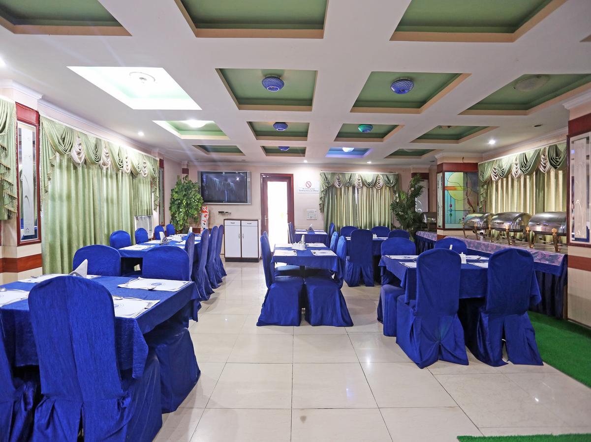 Oyo 7786 Hotel Monsoon Palace Ґувахаті Екстер'єр фото