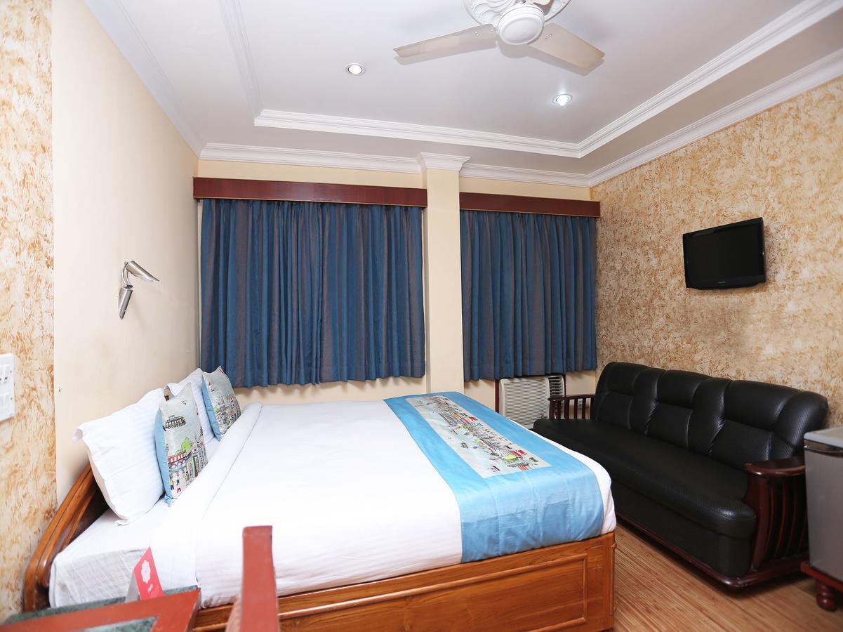 Oyo 7786 Hotel Monsoon Palace Ґувахаті Екстер'єр фото